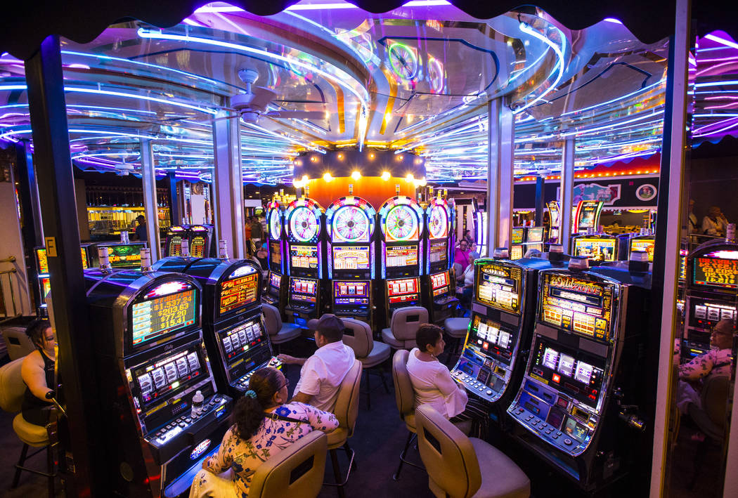 The Evolution of Online Casinos: A World of Endless Entertainment